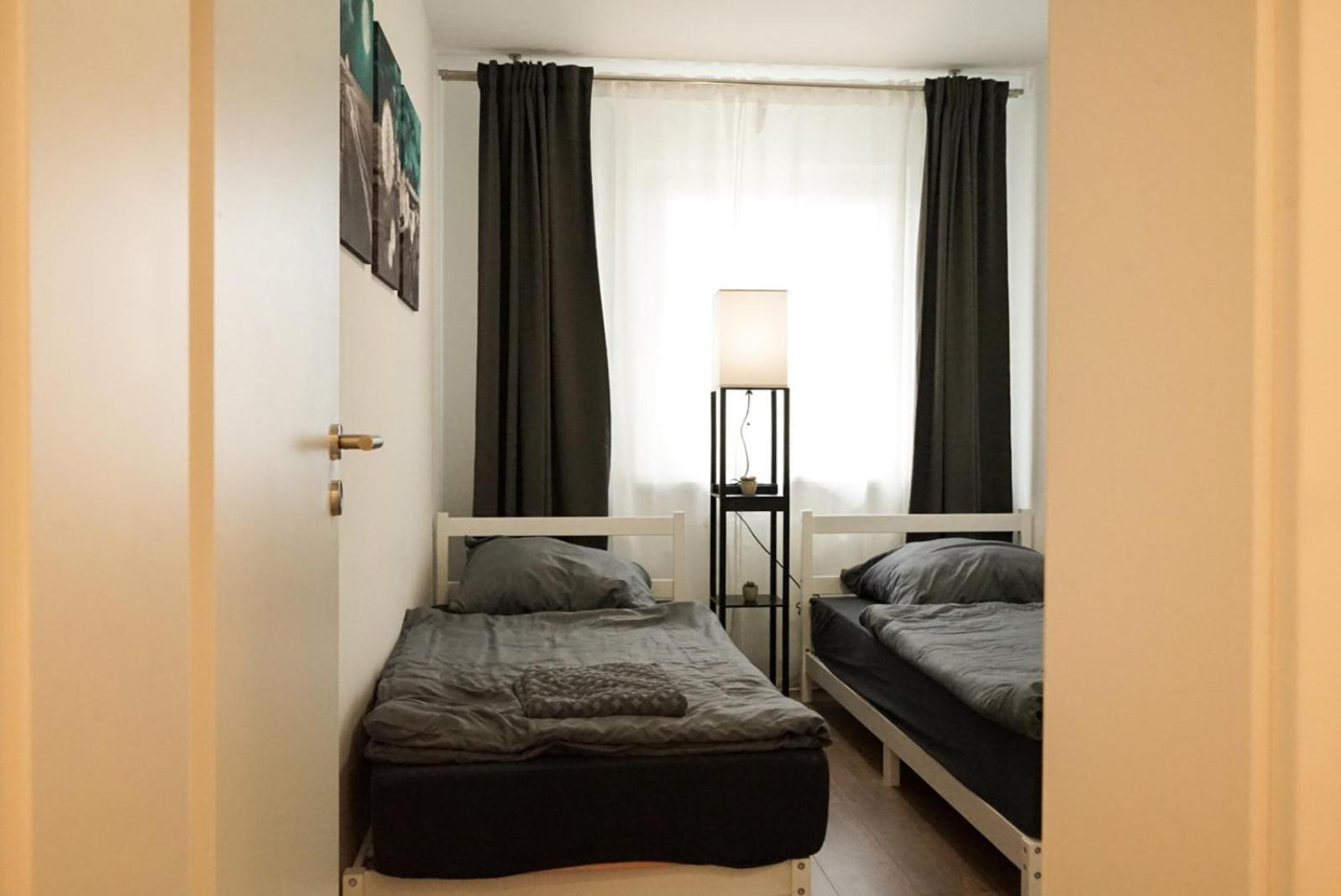 Moeblierte 3-Zimmer-Wohnung Nahe Duesseldorf In Duisburg-Sued 외부 사진